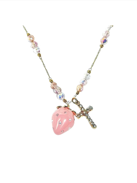 LUCKY STRAWBERRY NECKLACE