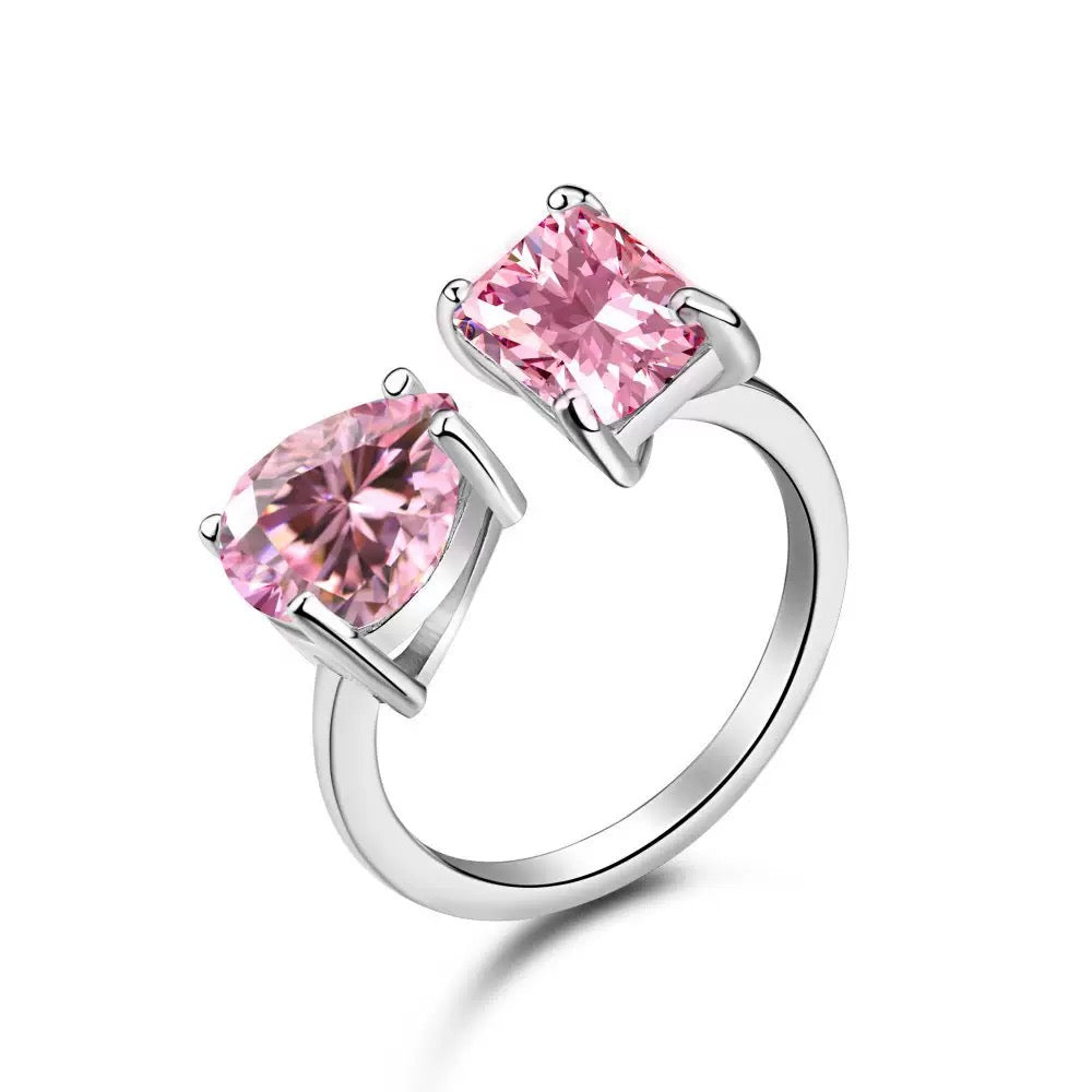 MANY PINK RINGS