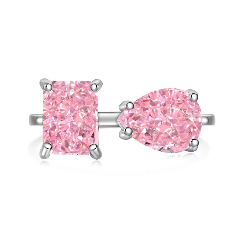 MANY PINK RINGS