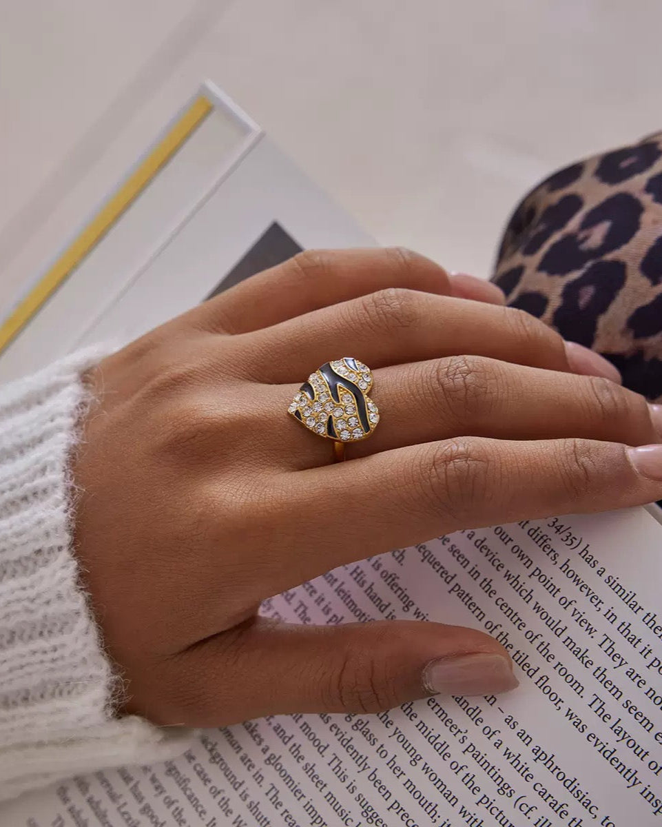 LOVE RING