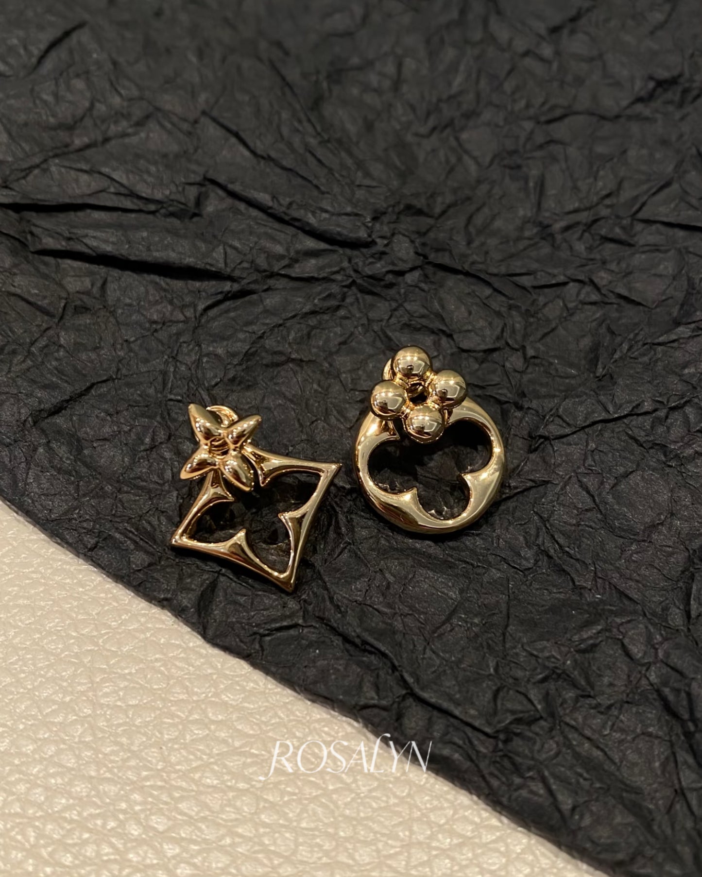 LULU ASYMMETRIC EARRINGS