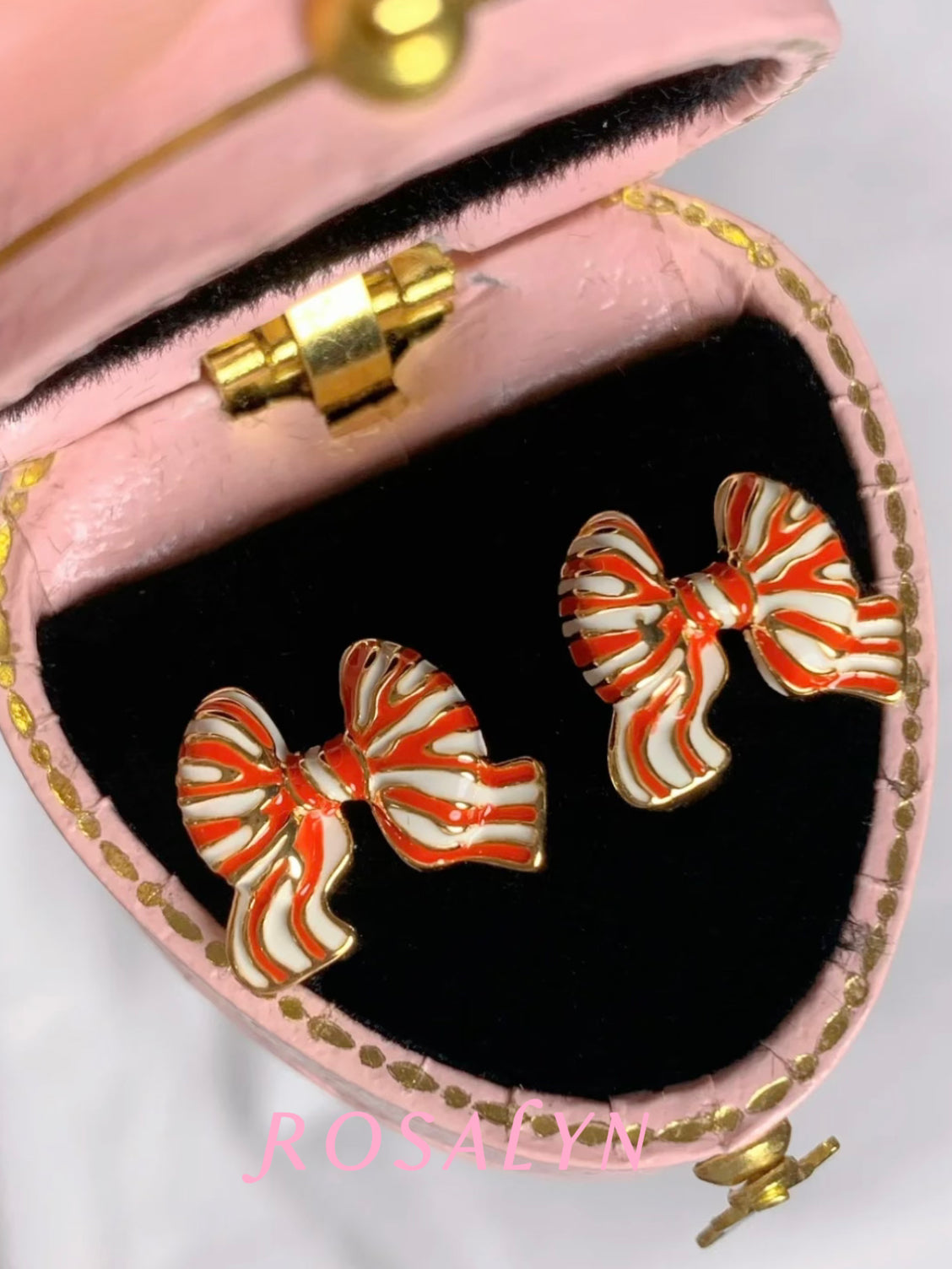 RIBBON EARRINGS