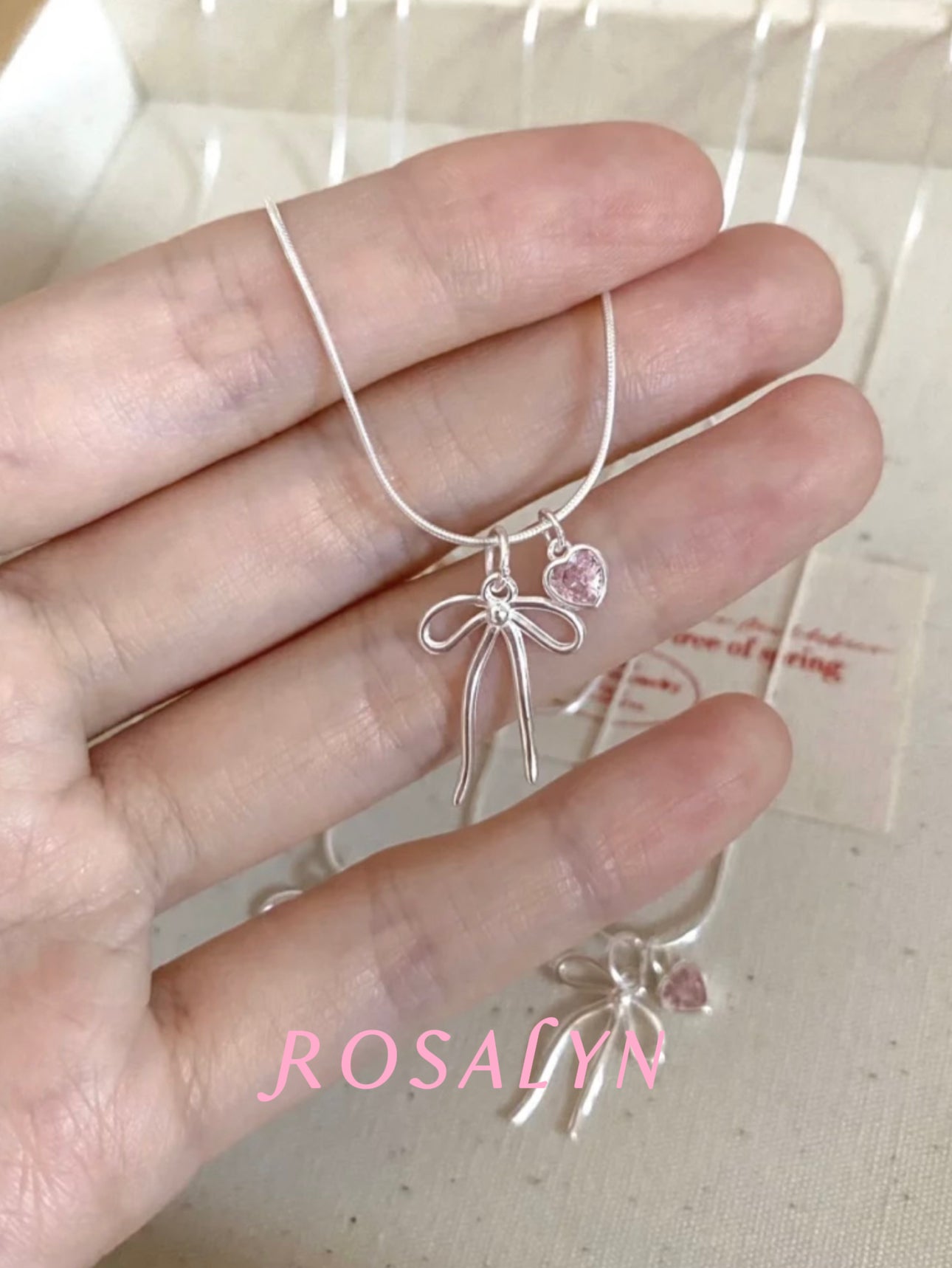 BALLET NECKLACE