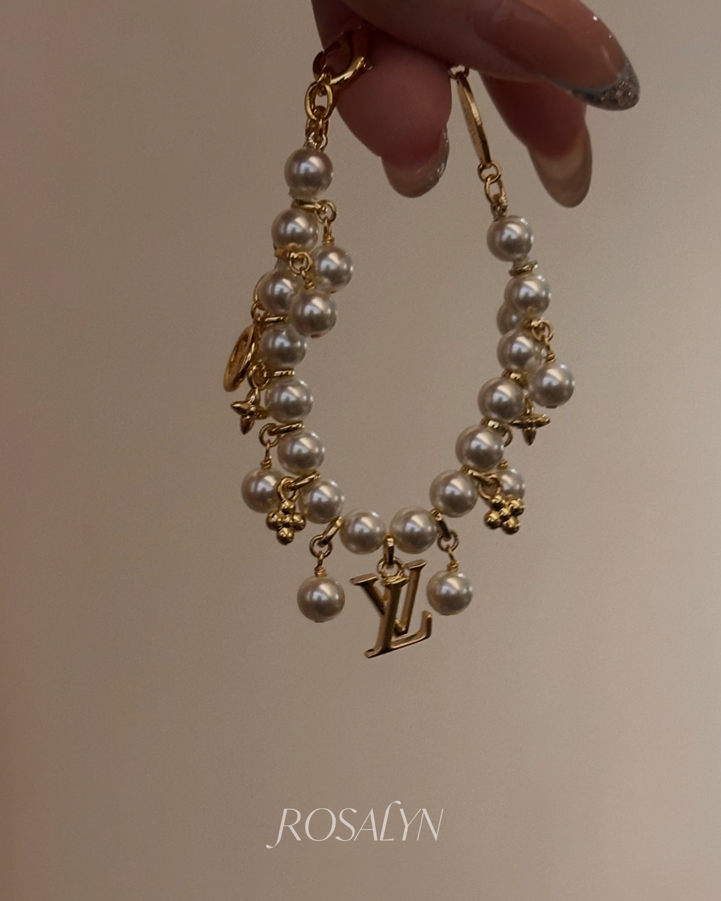 LU CLUSTER PEARL BRACELET