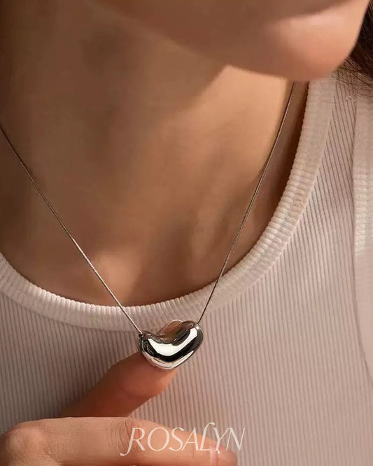 COOL HEART NECKLACE