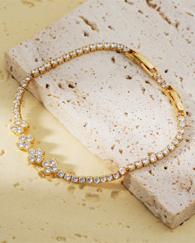 FLOWER BRACELET