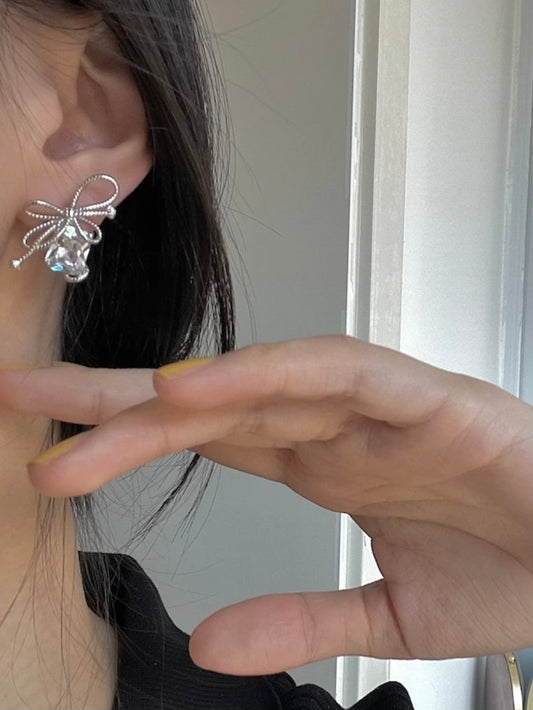 FLYING BUTTERFLY EARRINGS