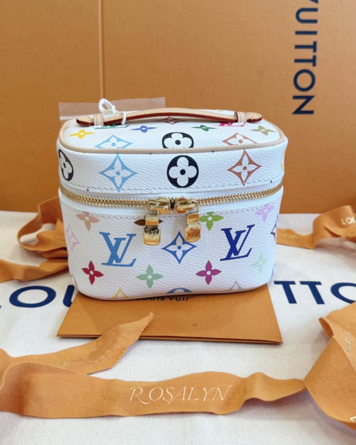 LULU TOILETRY BAG