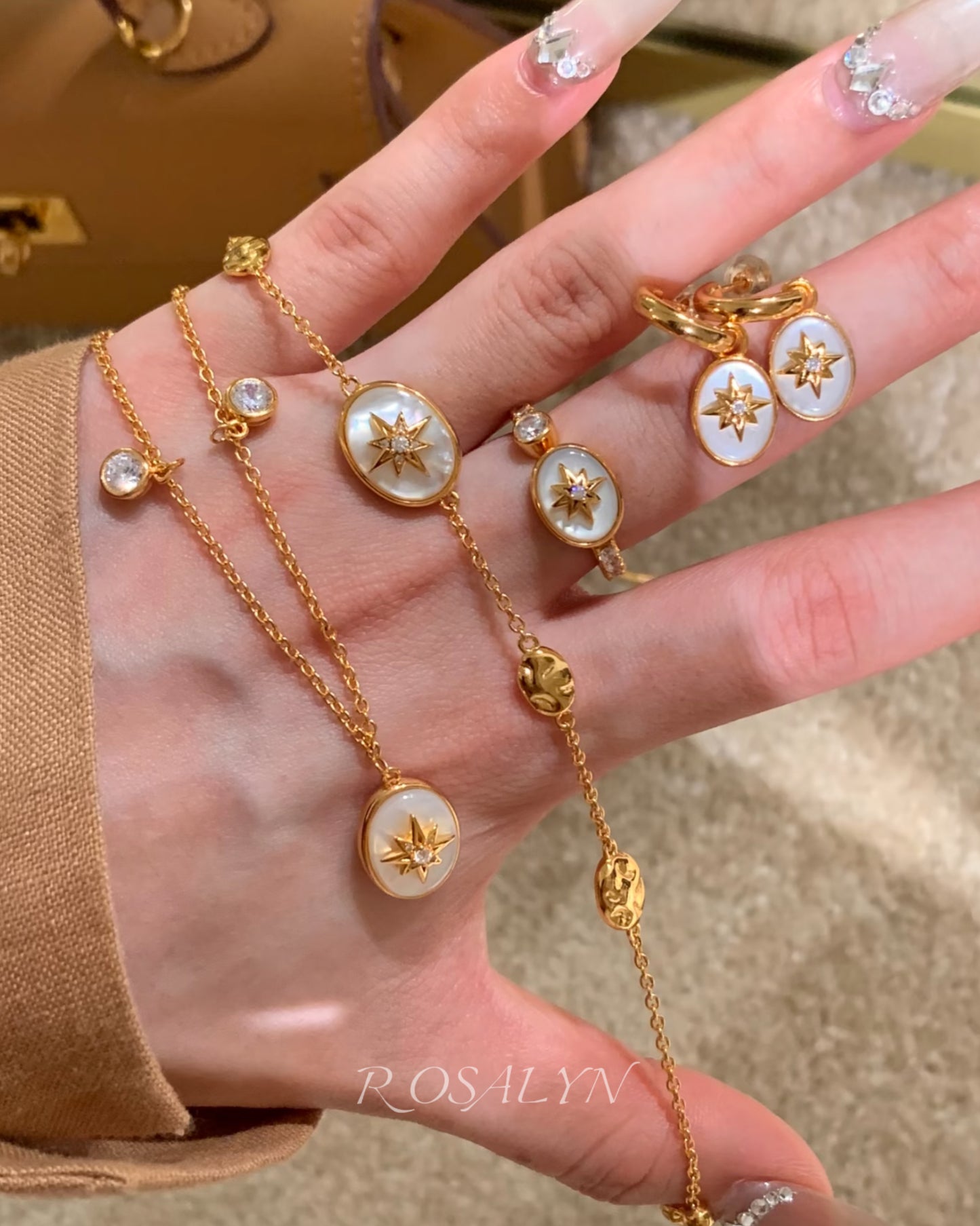 STARLIT SHELL RING