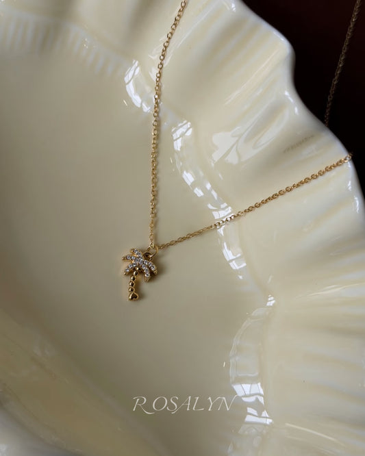 SUNNY PALM NECKLACE