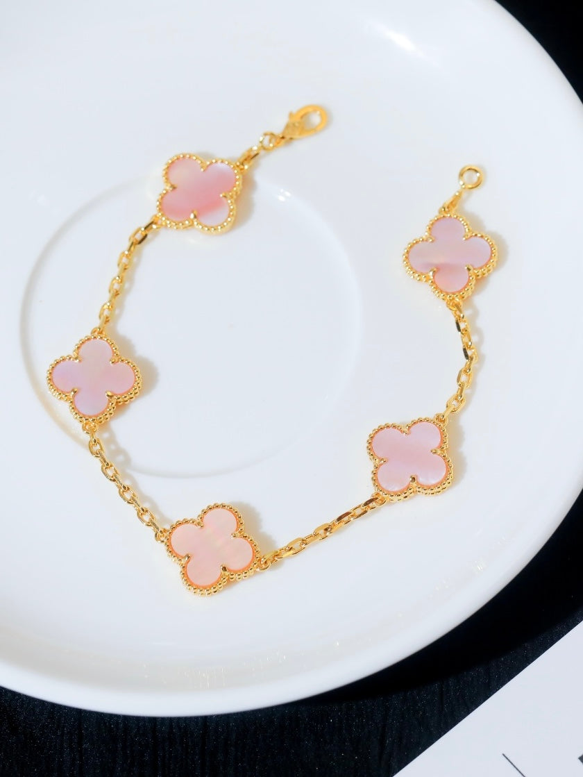 FOUR-LEAF CLOVER BRACELET