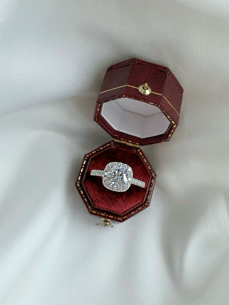 PRINCESS'S DIAMOND RING