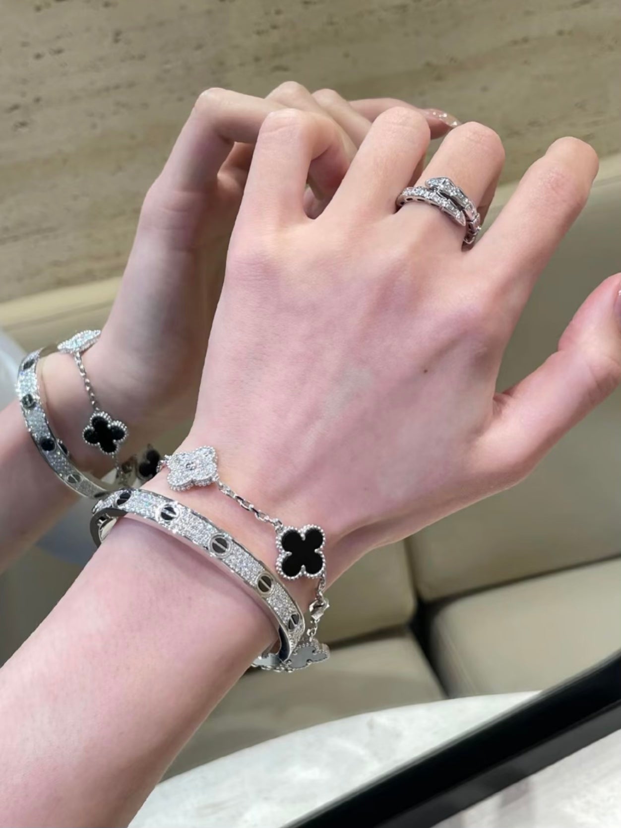 FOUR-LEAF CLOVER BRACELET