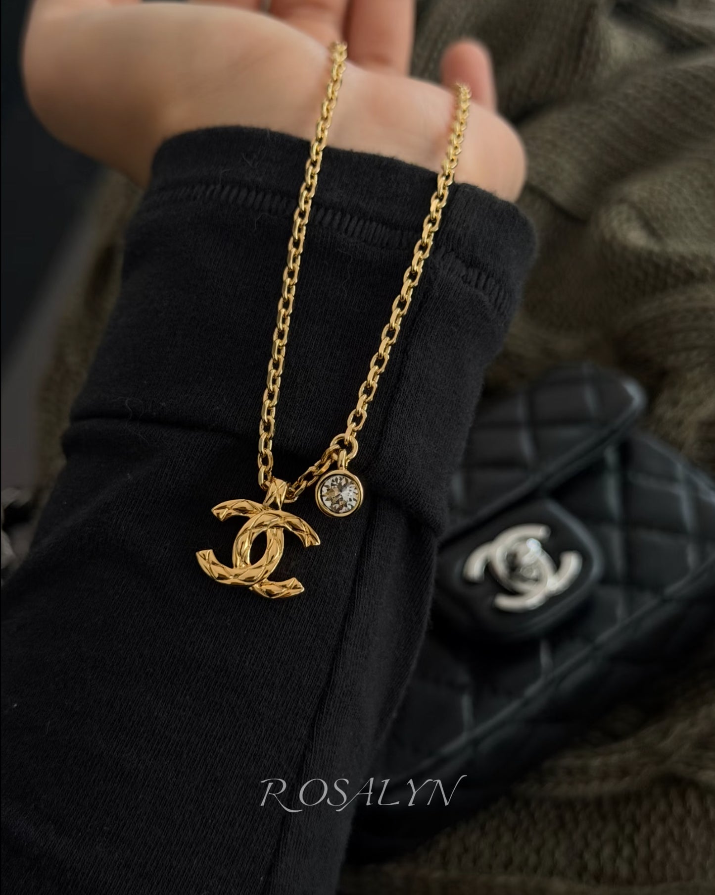PLAID DOUBLE C NECKLACE