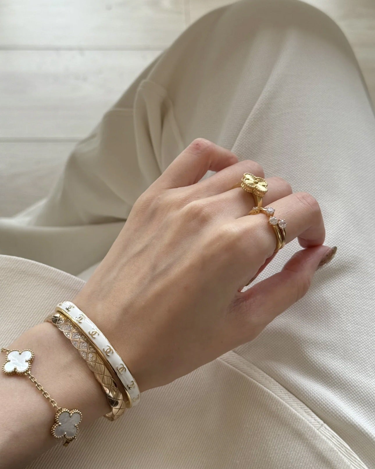 FOUR-LEAF CLOVER BRACELET