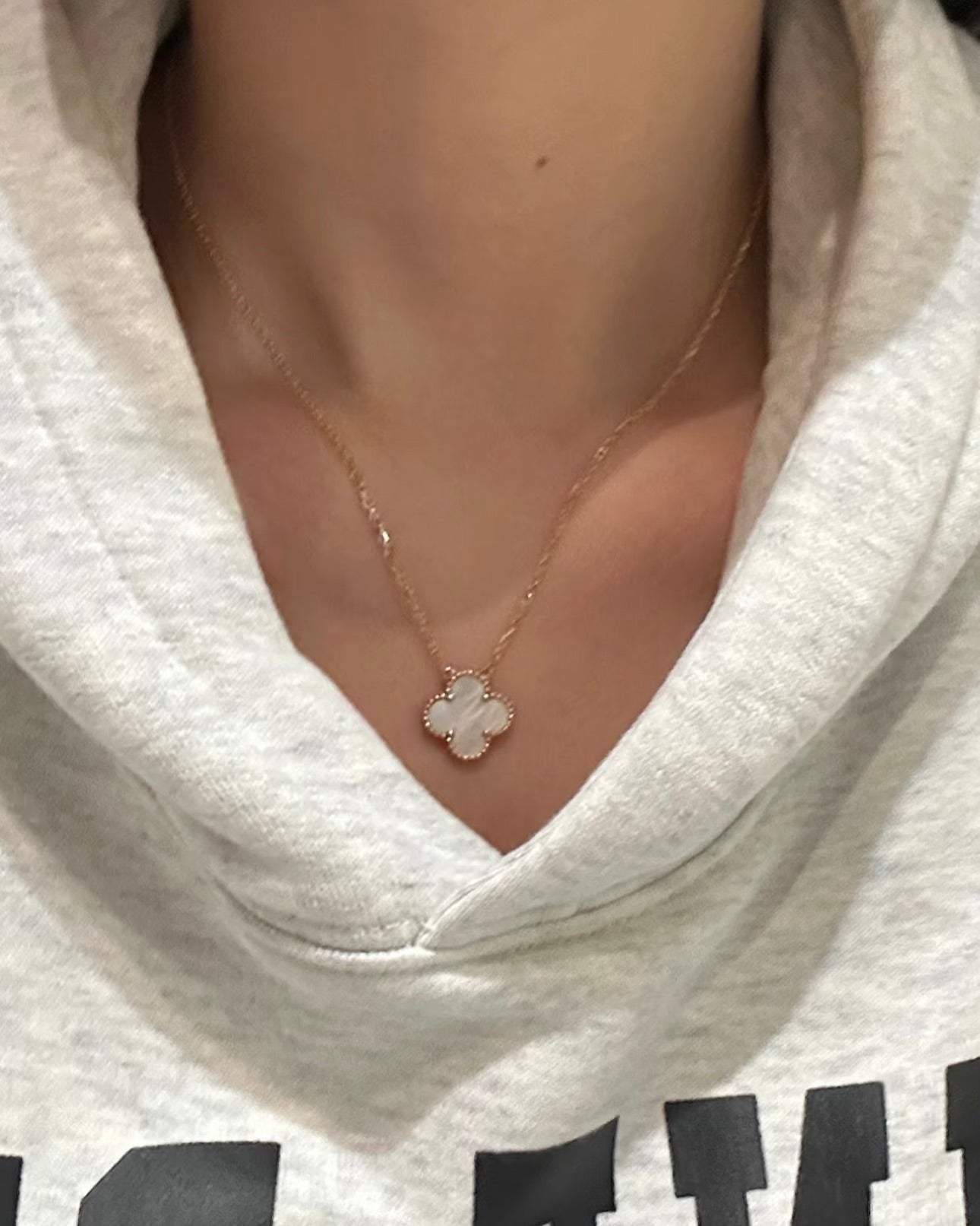 FOUR-LEAF CLOVER NECKLACE