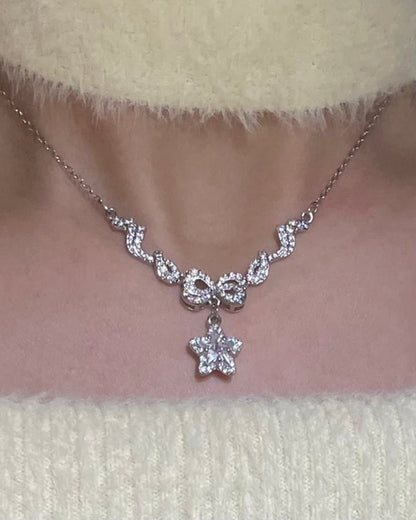 CHRISTMAS PARTY NECKLACE