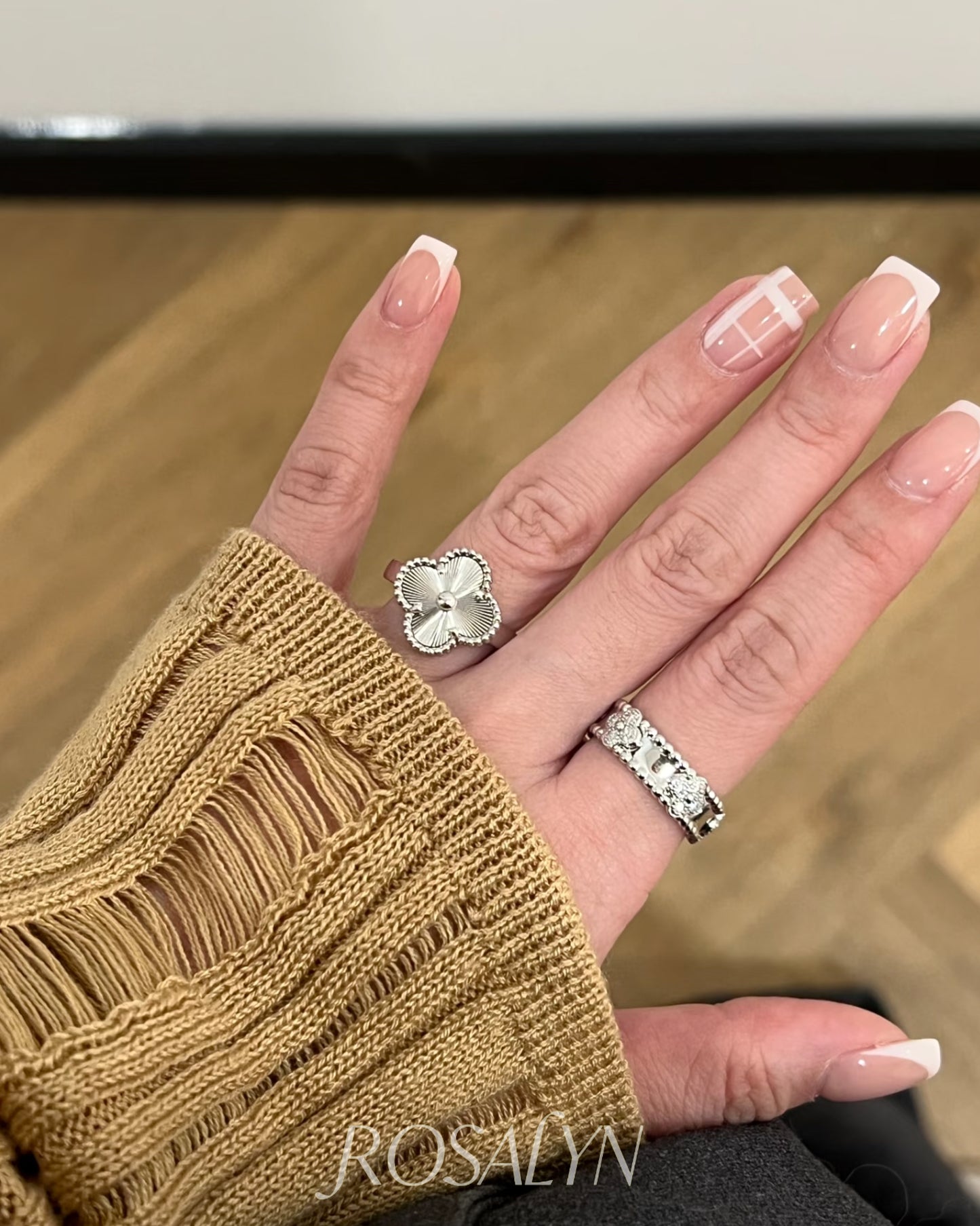 FOUR-LEAF CLOVER RING