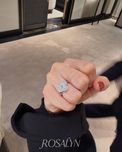 FOUR-LEAF CLOVER RING