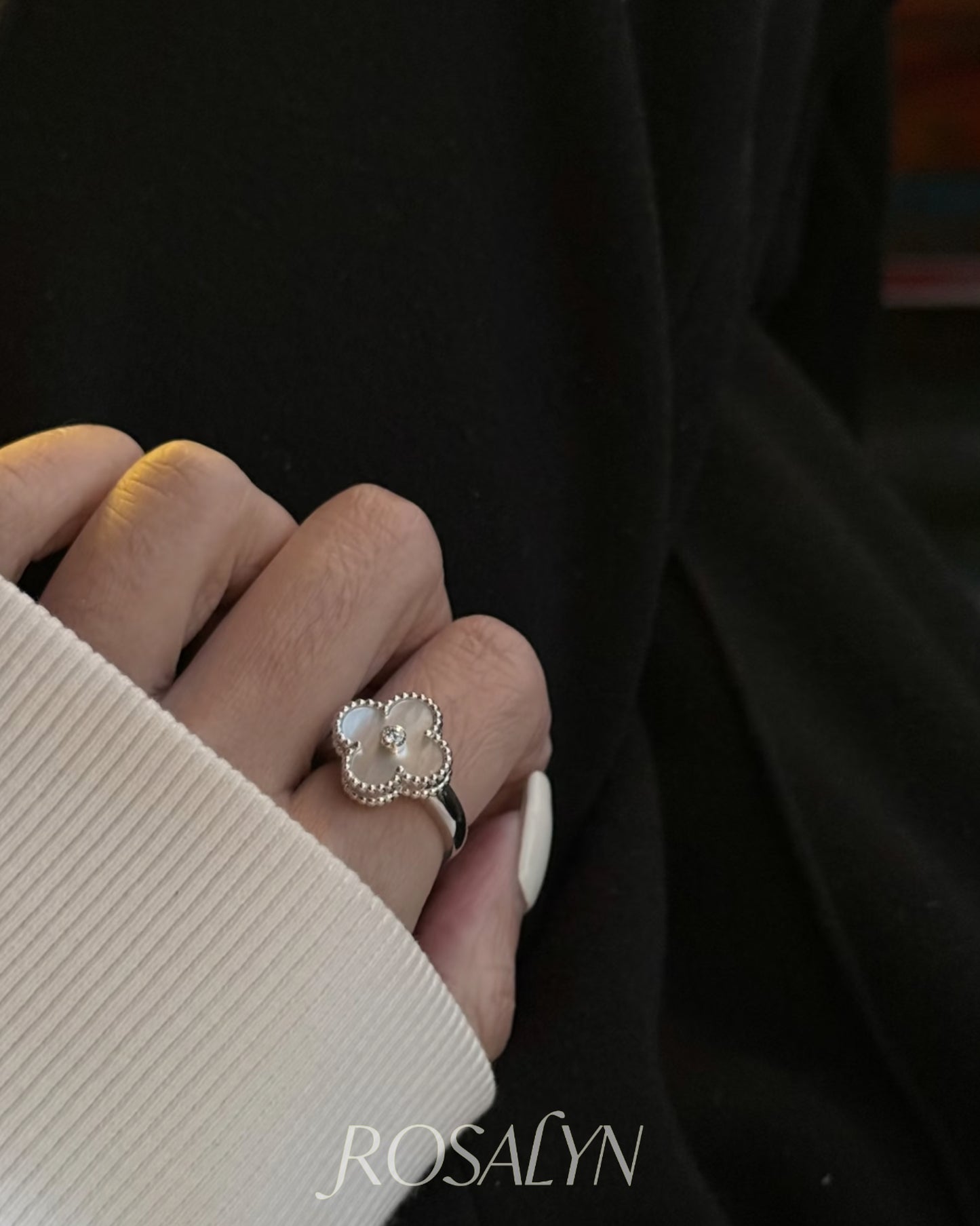 FOUR-LEAF CLOVER RING