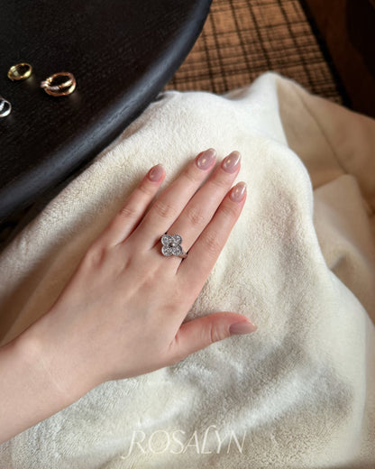 FOUR-LEAF CLOVER RING