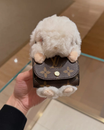 LU  BAG DECORATIONS EARPHONE CASE