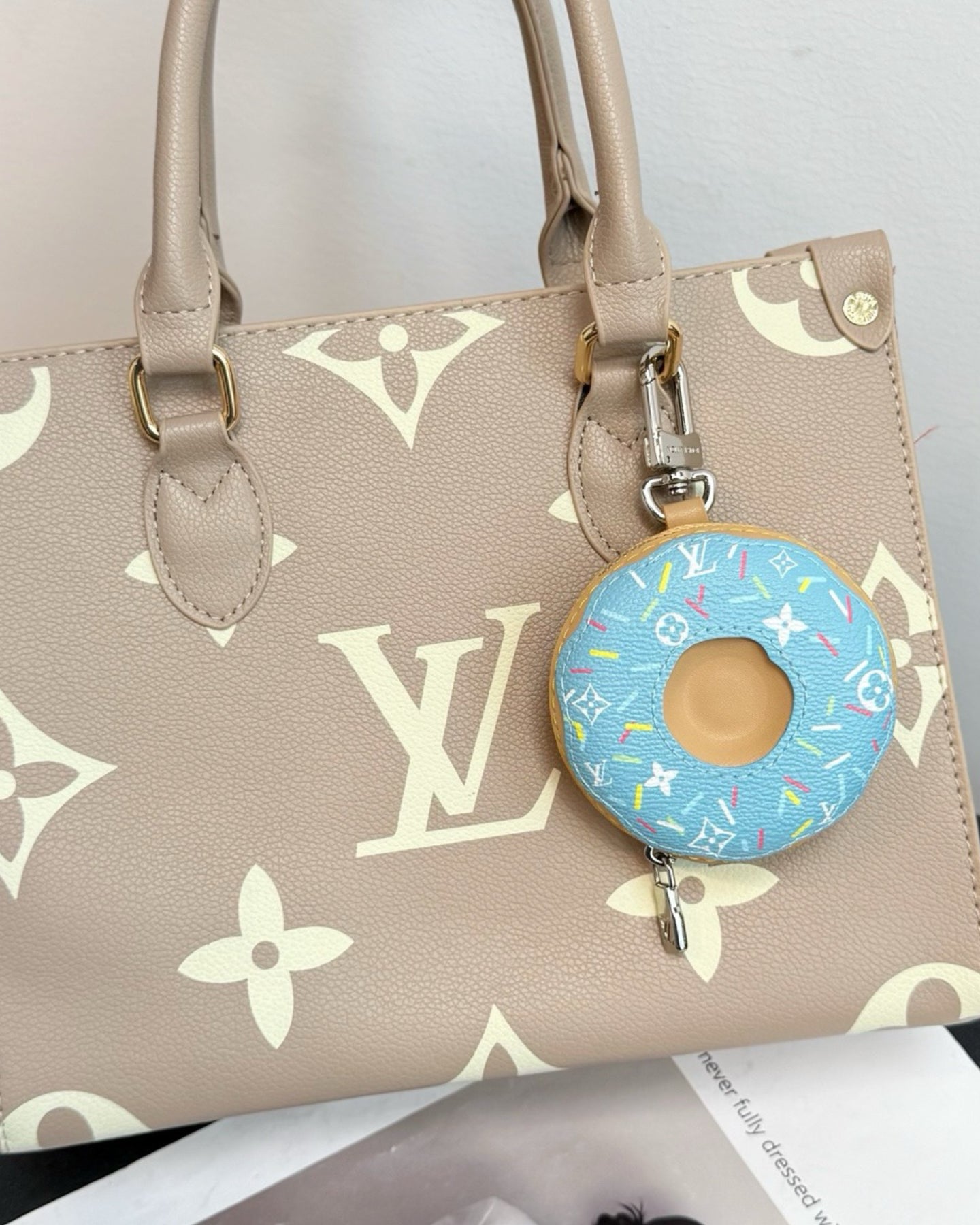 LULU  DOUGHNUT BAG DECORATIONS