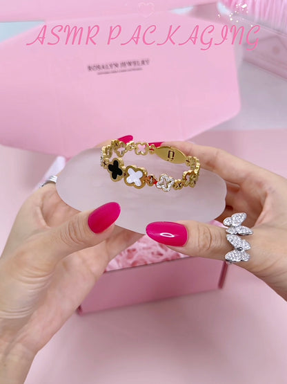 FOUR-LEAF CLOVER BRACELET