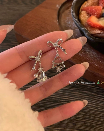 CHRISTMAS TREE EARRINGS