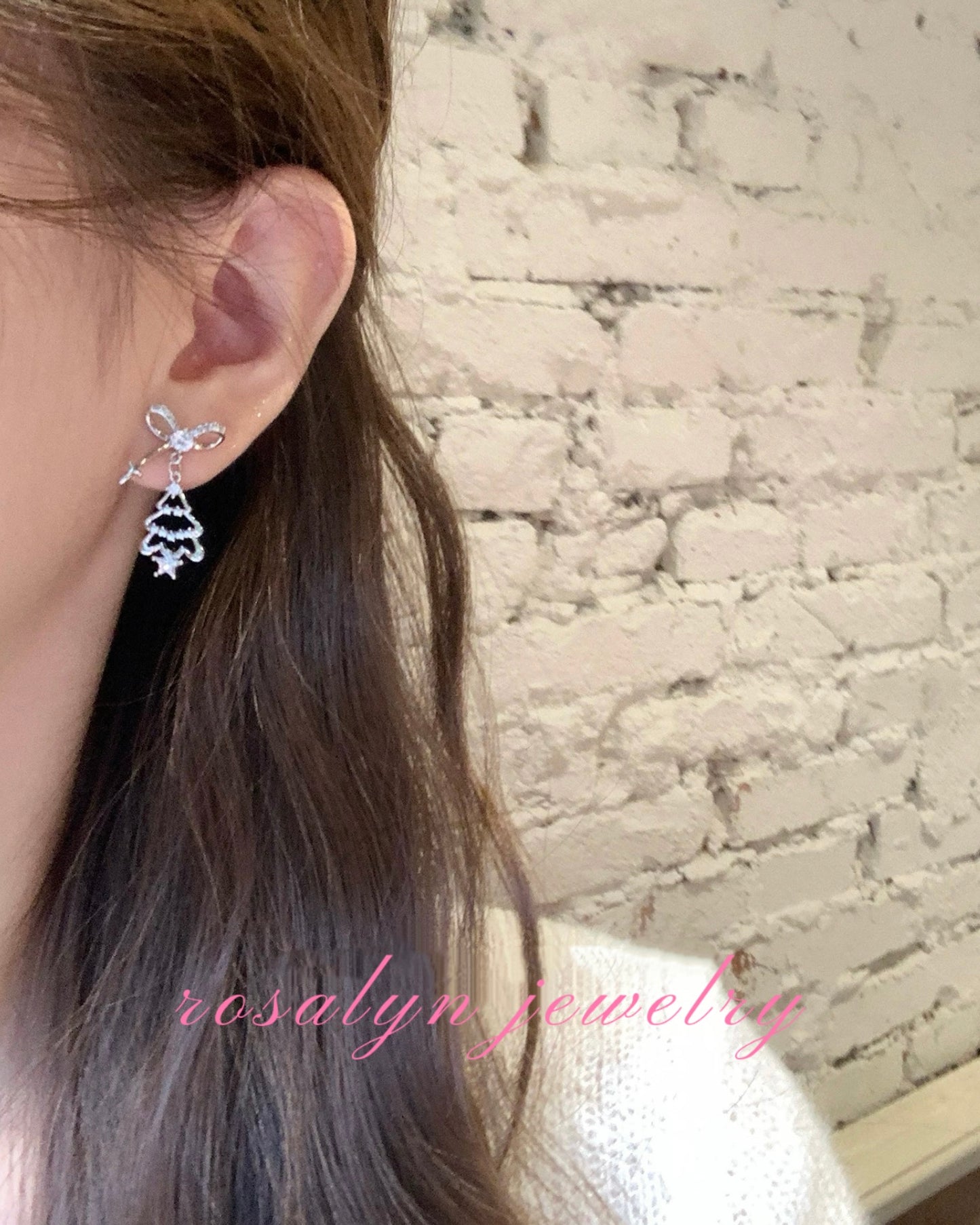 CHRISTMAS TREE EARRINGS