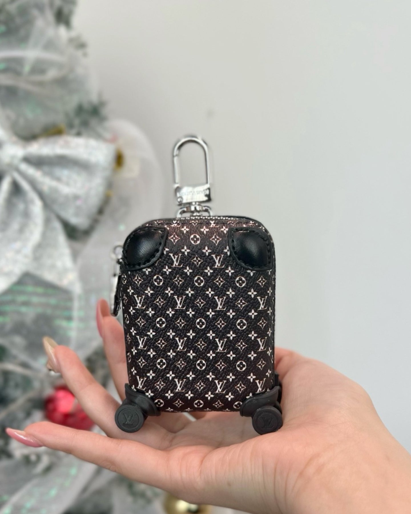 LULU SUITCASE BAG DECORATIONS