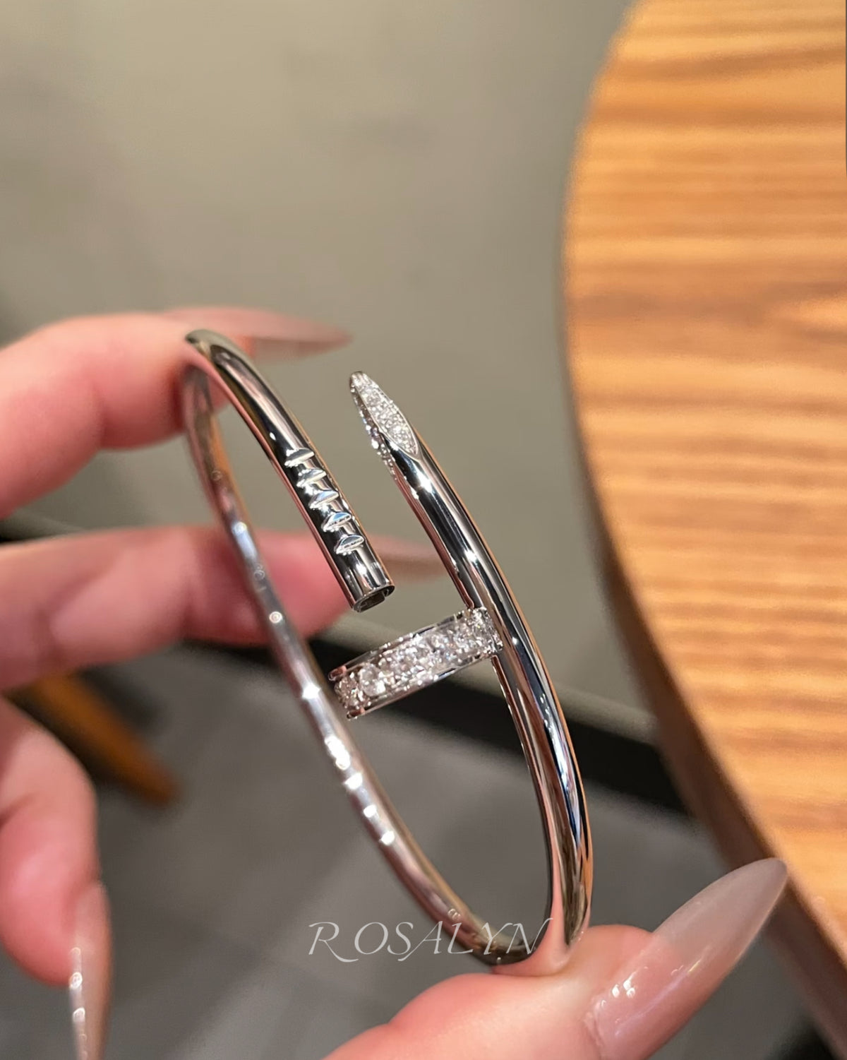 ネイルブレスレット