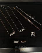 MOVE DIAMOND NECKLACE