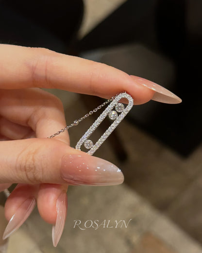 MOVE DIAMOND NECKLACE