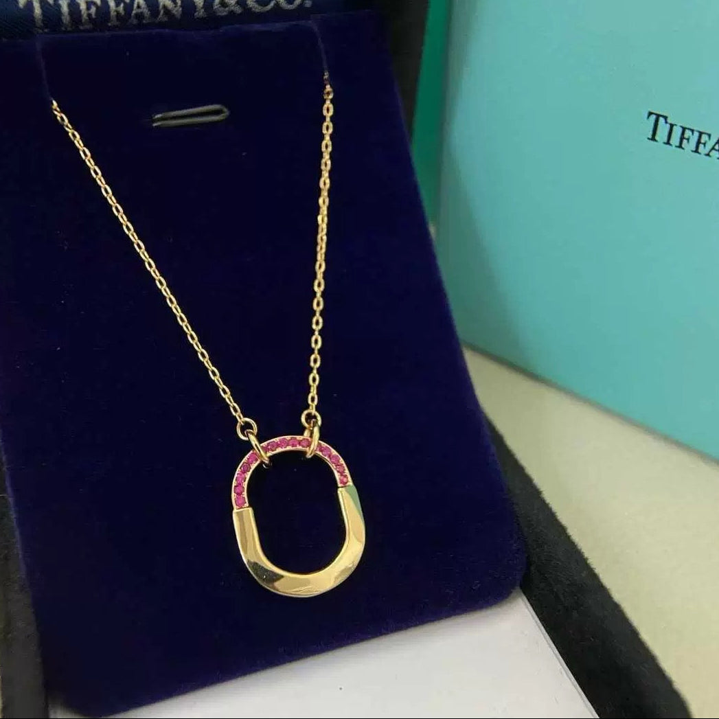 LOCK NECKLACE