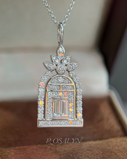 HAPPINESS GATE NECKLACE