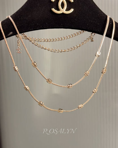 CC FLOWER NECKLACE