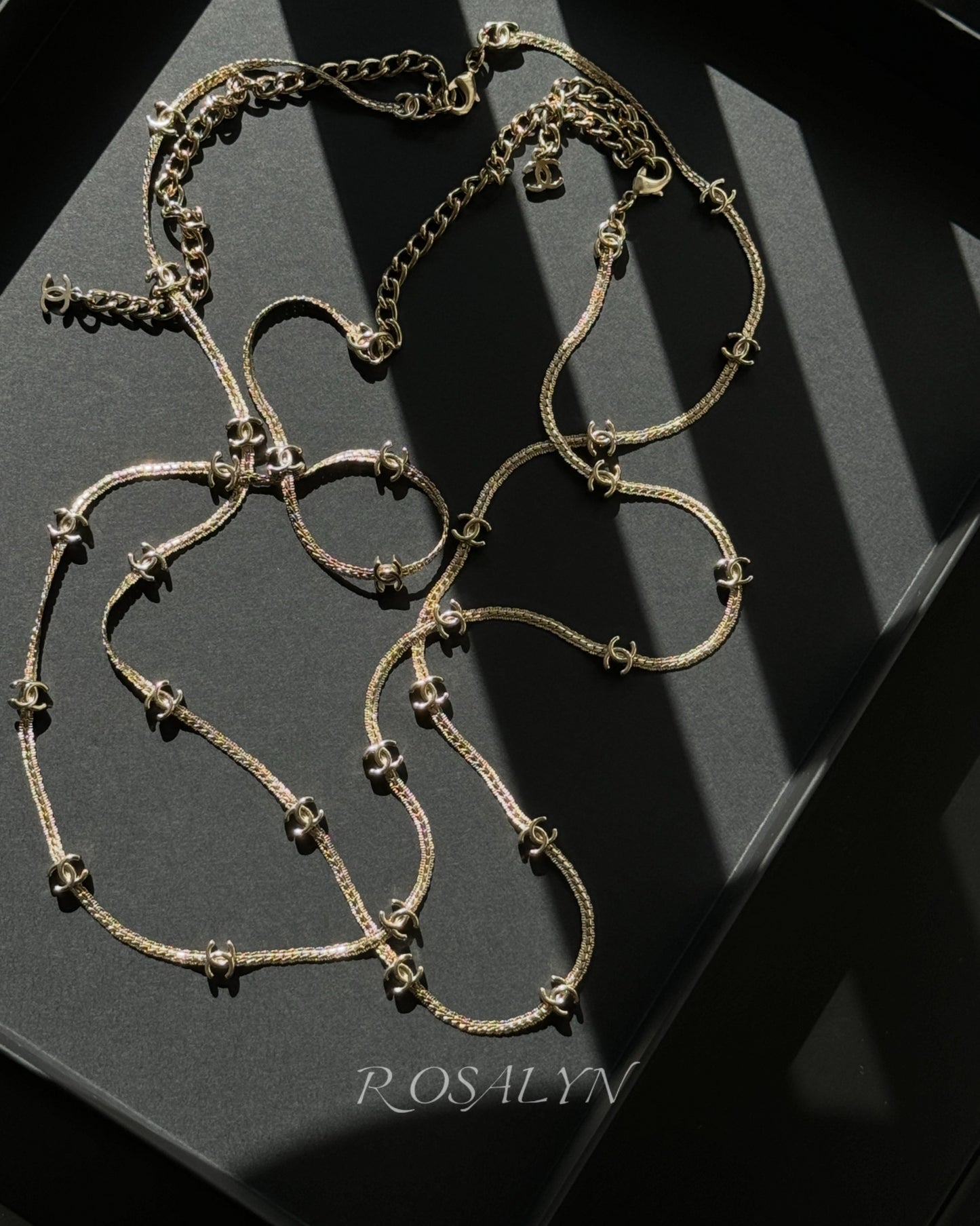 CC FLOWER NECKLACE