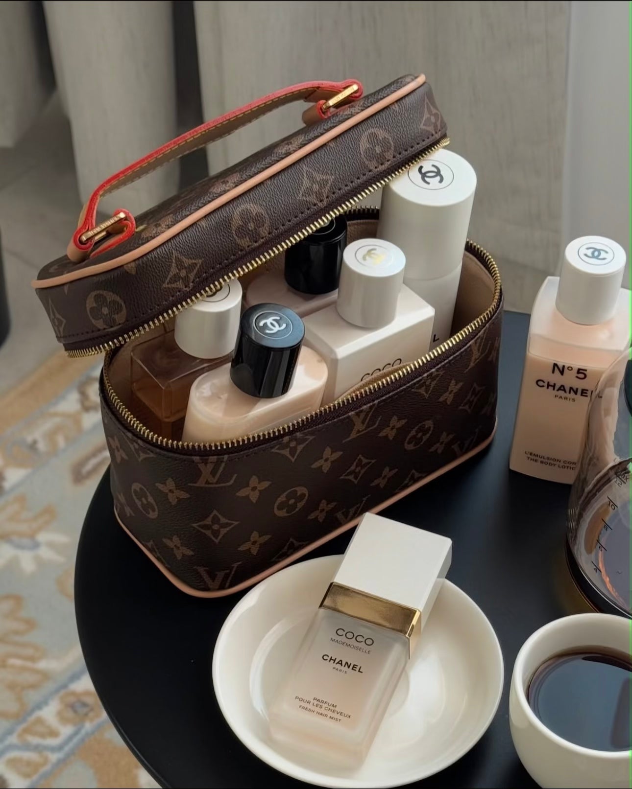 LULU TOILETRY BAG