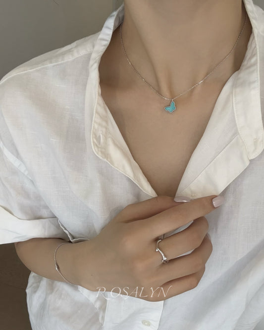 SWEET BUTTERFLIES NECKLACE