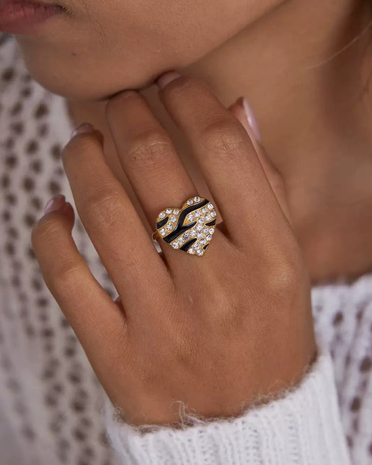 LOVE RING