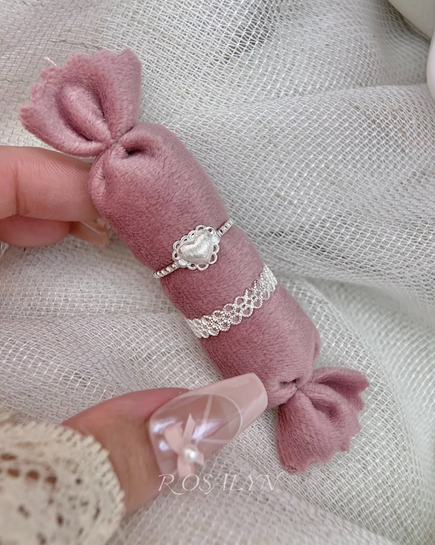 FAIRY LACE RING