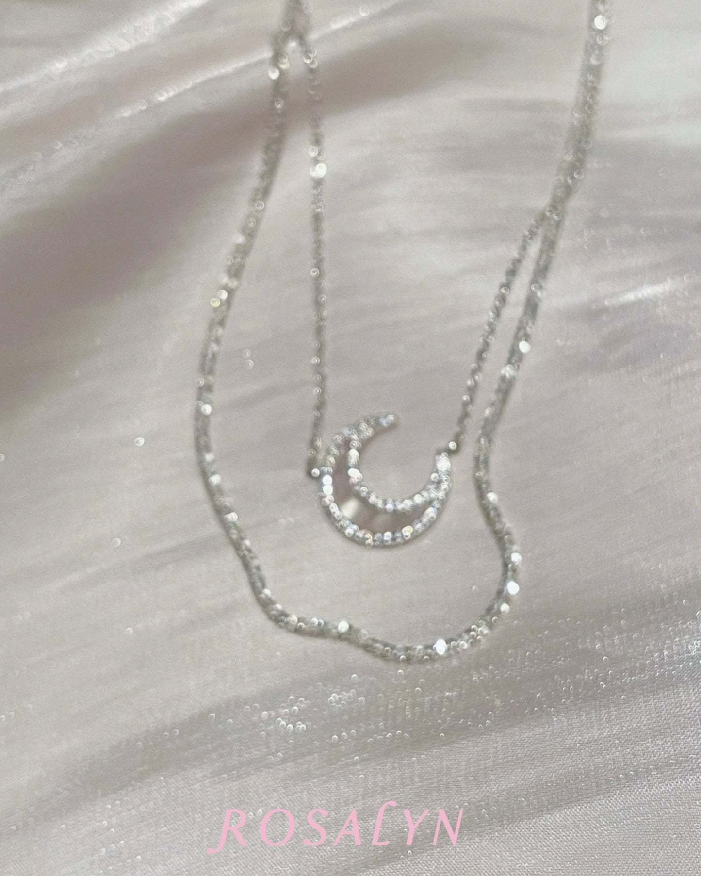 BROKEN SILVER MOON NECKLACE