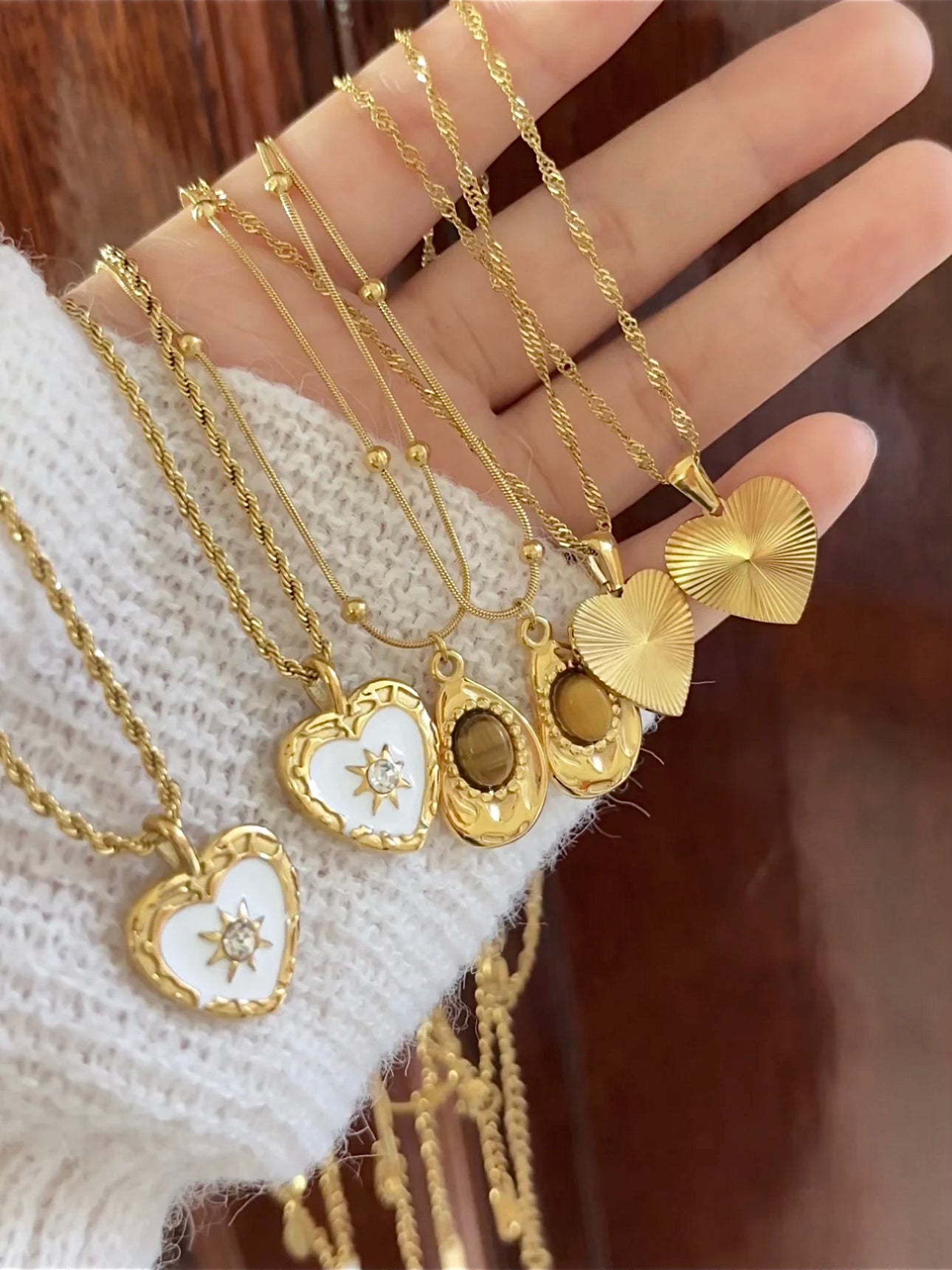 HEART'S STARLIGHT NECKLACE
