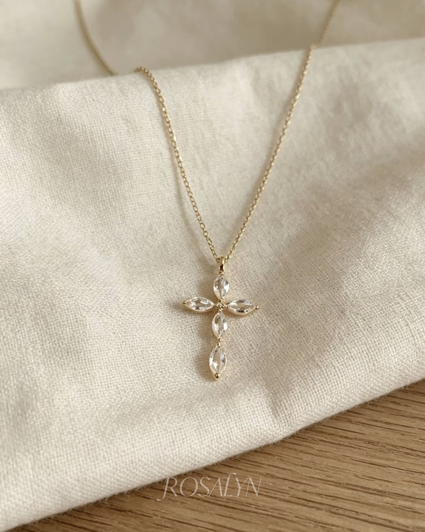 CRYSTAL-LIKE CROSS NECKLACE