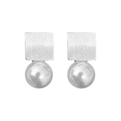 SQUARE PEARL EARRINGS