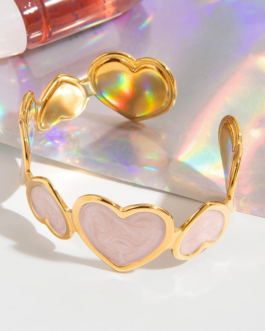 PINK HEART-SHAPED BRACELET