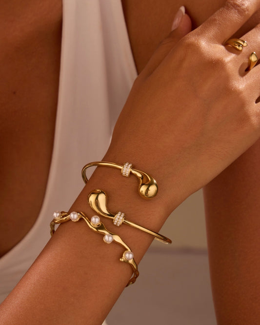 PEARL BRACELET