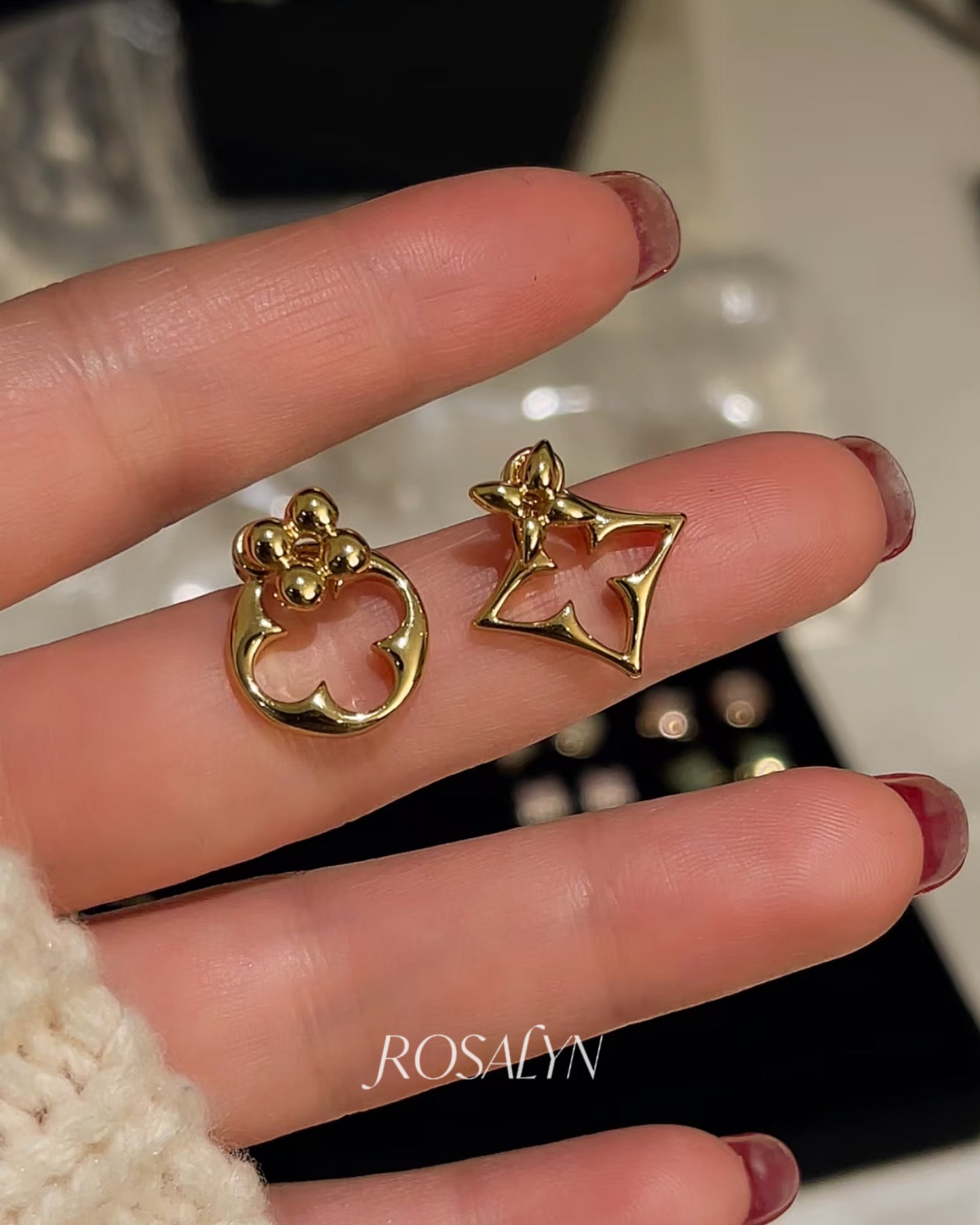 LULU ASYMMETRIC EARRINGS