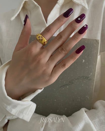 VINTAGE GILDED PETAL RING